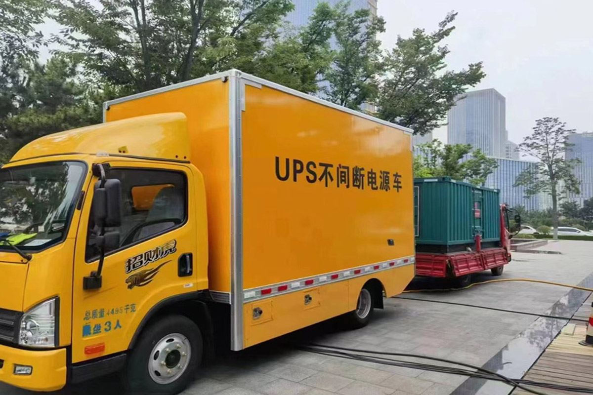 旬阳发电机租赁施工现场
